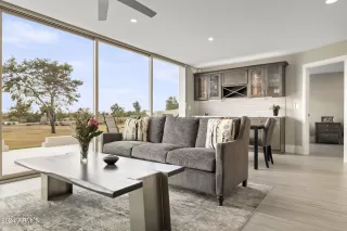 Photo #5: 6654389 Listing 