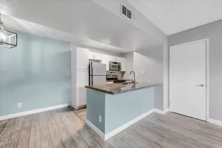 Photo #1: 6654593 Listing