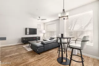 Photo #2: 6654619 Listing 