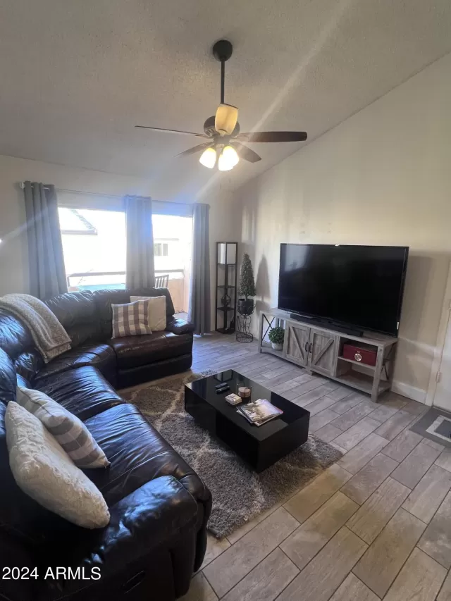 MLS: 6654721 Condo For Sale