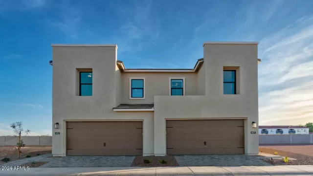 MLS: 6654730 Condo For Sale