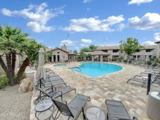 Photo #2: 6654777 Listing