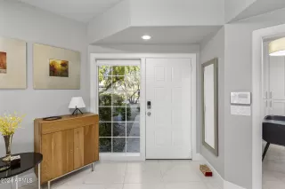 Photo #3: 6655066 Listing