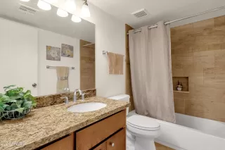 Photo #1: 6655400 Listing 