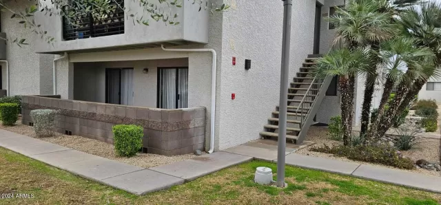 MLS: 6655521 Condo For Sale