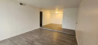 Photo #4: 6655521 Listing