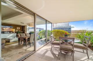 Photo #6: 6655602 Listing