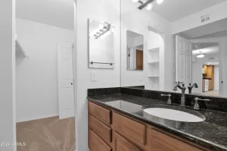 Photo #3: 6655788 Listing