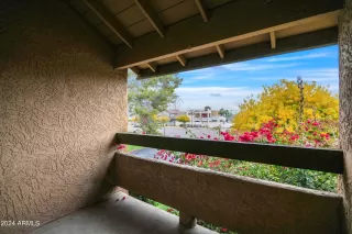 Photo #4: 6655788 Listing