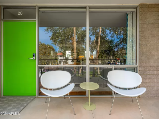 MLS: 6655792 Condo For Sale