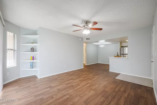 MLS: 6655910 Condo For Sale