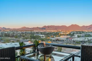 Photo #6: 6656153 Listing 