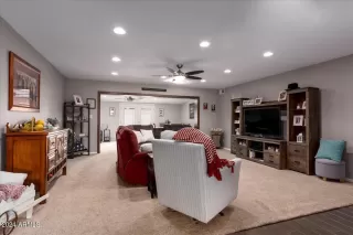 Photo #3: 6656259 Listing