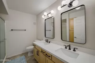 Photo #5: 6656273 Listing