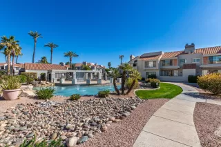 Photo #3: 6656293 Listing 