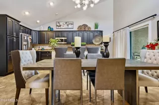 Photo #1: 6656323 Listing 