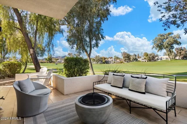 MLS: 6656376 Condo For Sale