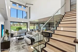 Photo #2: 6656376 Listing 