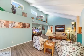 Photo #2: 6656482 Listing 