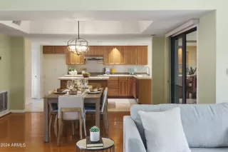 Photo #3: 6656623 Listing 