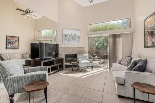 Photo #3: 6656661 Listing