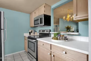 Photo #2: 6656824 Listing 