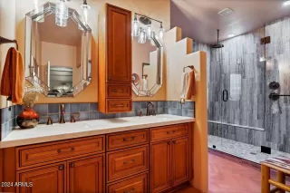 Photo #6: 6656962 Listing