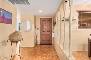 Photo #4: 6657004 Listing