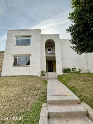 Photo #1: 6657035 Listing