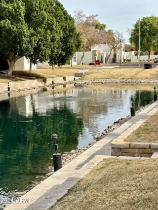 Photo #3: 6657035 Listing