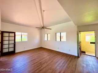 Photo #2: 6657430 Listing 