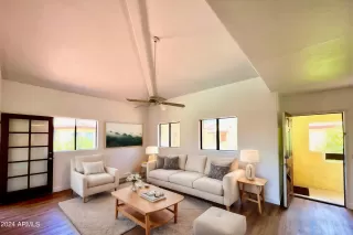 Photo #3: 6657430 Listing 