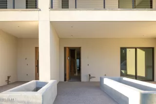 Photo #2: 6657702 Listing