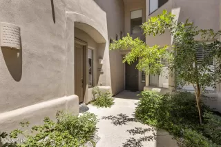 Photo #1: 6657848 Listing 