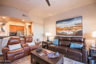 Photo #2: 6657941 Listing 