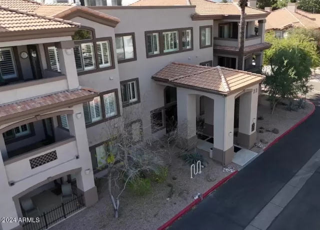 MLS: 6657971 Condo For Sale