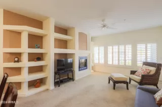 Photo #2: 6657971 Listing