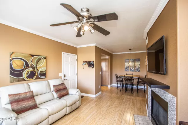 MLS: 6658069 Condo For Sale