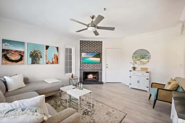 MLS: 6658116 Condo For Sale