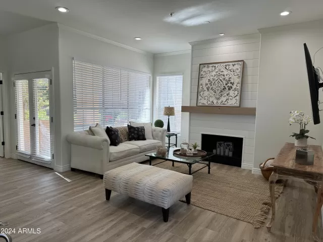 MLS: 6658269 Condo For Sale
