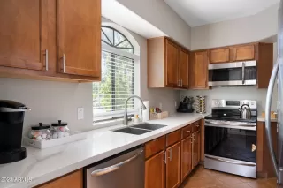 Photo #5: 6658282 Listing 