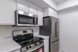 Photo #4: 6658430 Listing 