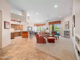 Photo #4: 6658493 Listing 
