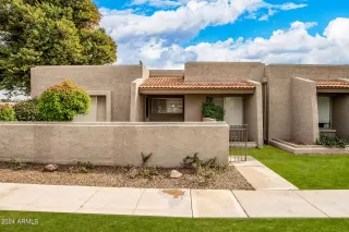 Photo #2: 6658577 Listing