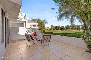 Photo #5: 6658591 Listing