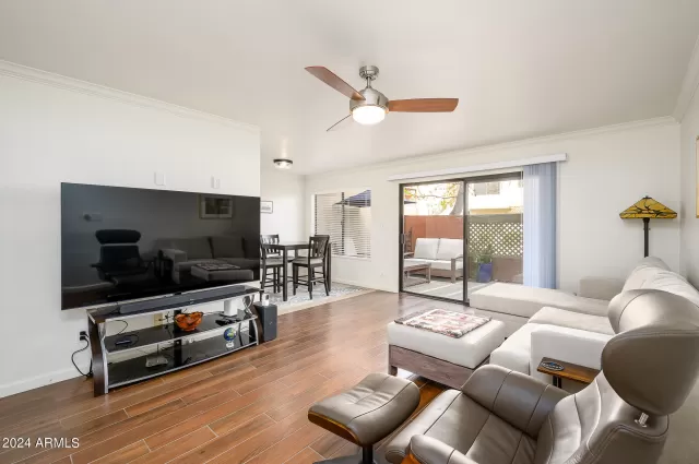 MLS: 6658695 Condo For Sale