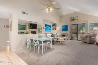Photo #4: 6658782 Listing 
