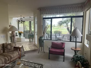 Photo #6: 6658928 Listing