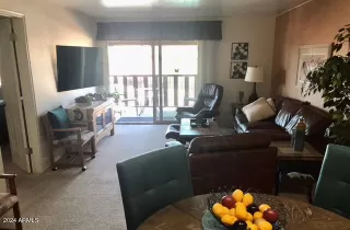 Photo #5: 6658981 Listing 
