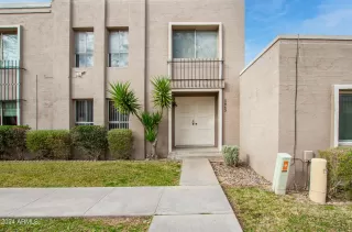 Photo #1: 6659012 Listing 